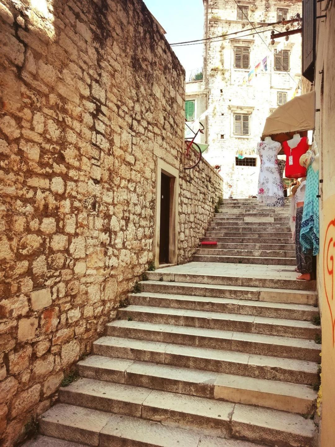 Old Town Residence Σίμπενικ Εξωτερικό φωτογραφία